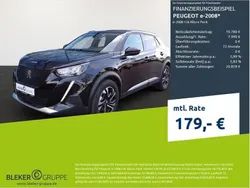 Perlaneraschwarz Gebraucht 2022 Peugeot e-2008 Allure SUV | 18.770 € (Superpreis)