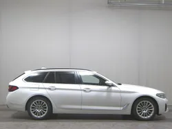 Weiss Gebraucht 2020 BMW 530 Performance Kombi | 26.480 € (Superpreis)
