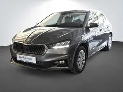 Graphitegrau metallic Gebraucht 2025 Skoda Fabia Selection Limousine | 21.490 € (Guter Preis)