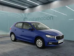 Blau Neu 2025 Skoda Fabia Limousine | 18.999 € (Guter Preis)