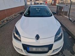 Weiß Gebraucht 2012 Renault Mégane Coupé GT Coupé | 7.499 € (Fairer Preis)