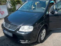 Schwarz Gebraucht 2003 VW Touran Van / Kleinbus | 1.500 € (Guter Preis)