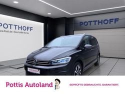 Schwarz Gebraucht 2022 VW Touran Active Van / Kleinbus | 27.577 € (Guter Preis)