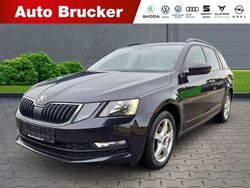 Schwarz Gebraucht 2020 Skoda Octavia Ambition Kombi | 17.870 € (Fairer Preis)