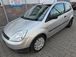 Silber Gebraucht 2003 Ford Fiesta Ambiente Kleinwagen | 1.600 € (Guter Preis)