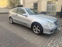Silber Gebraucht 2007 Mercedes CLC200 Kleinwagen | 4.990 €