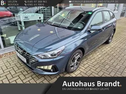 Blau Gebraucht 2024 Hyundai i30 Select Kombi | 20.490 € (Fairer Preis)
