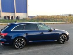 Blau Gebraucht 2019 Audi A4 Advanced Kombi | 26.500 € (Guter Preis)