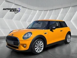 Orange Gebraucht 2015 Mini ONE Kleinwagen | 10.900 € (Fairer Preis)
