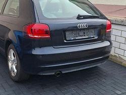 Blau Gebraucht 2010 Audi A3 Ambiente Limousine | 3.190 € (Superpreis)