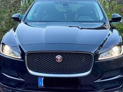 Schwarz Gebraucht 2018 Jaguar F-Pace Prestige SUV | 22.500 € (Guter Preis)