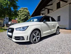 Weiß Gebraucht 2011 Audi A1 S-Line Kleinwagen | 9.800 € (Fairer Preis)