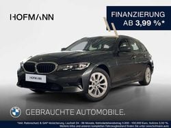 Mineralgrau metallic Gebraucht 2022 BMW 318 Advantage Kombi | 22.848 € (Guter Preis)