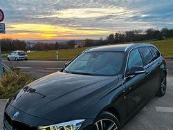 Schwarz Gebraucht 2015 BMW 340 M Sport Kombi | 21.750 €