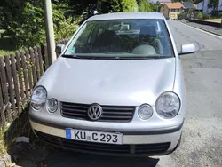 Silber Gebraucht 2002 VW Polo Comfortline Limousine | 1.490 € (Fairer Preis)