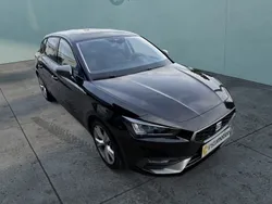 Schwarz Gebraucht 2024 Seat Leon FR Limousine | 28.990 € (Fairer Preis)