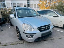 Silber Gebraucht 2007 Kia Carens Van / Kleinbus | 1.650 € (Guter Preis)