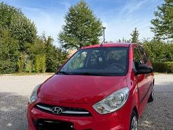 Rot Gebraucht 2012 Hyundai i10 Edition Kleinwagen | 3.050 € (Fairer Preis)