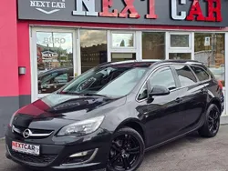 Schwarz Gebraucht 2012 Opel Astra Kombi | 4.900 € (Guter Preis)