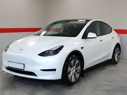 Weiß (weiß) Gebraucht 2023 Tesla Model Y SUV | 34.999 € (Fairer Preis)