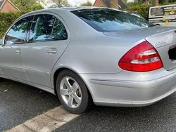 Mercedes E240