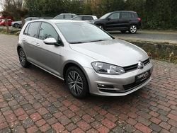 Silber Gebraucht 2016 VW Golf VII Allstar Limousine | 16.490 € (Fairer Preis)