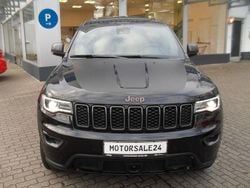 Diamond black crystal p/c Gebraucht 2020 Jeep Grand Cherokee Trailhawk SUV | 23.790 € (Fairer Preis)