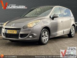 Grau Gebraucht 2011 Renault Scénic III Van / Kleinbus | 2.350 € (Guter Preis)