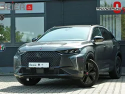 Grau Gebraucht 2023 DS Automobiles DS7 Crossback Performance SUV | 28.980 € (Fairer Preis)