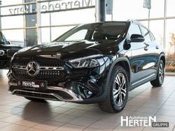 lack kosmosschwarz Gebraucht 2024 Mercedes GLA250 Progressive SUV | 39.900 € (Guter Preis)