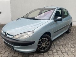 Blau Gebraucht 2002 Peugeot 206 Limousine | 1.499 €