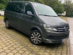 Grau Gebraucht 2017 VW T6 Van | 29.999 € (Guter Preis)