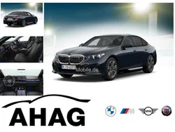Schwarz Neu 2025 BMW i5 M Sport Limousine | 66.840 € (Guter Preis)