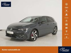 Delfingrau metallic Gebraucht 2024 VW Golf VIII Style Limousine | 35.440 € (Guter Preis)