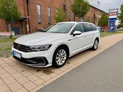 Weiß Gebraucht 2021 VW Passat GTE Kombi | 21.999 € (Superpreis)