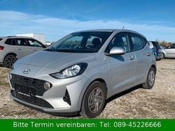 Silber Gebraucht 2021 Hyundai i10 Kleinwagen | 11.990 € (Fairer Preis)