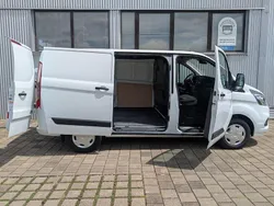 Weiß Gebraucht 2022 Ford Transit Trend Van / Kleinbus | 23.630 € (Guter Preis)
