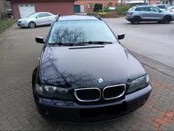 Schwarz Gebraucht 2004 BMW 320 Kombi | 2.450 € (Fairer Preis)