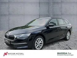 Schwarzmagic perleffekt Gebraucht 2024 Skoda Octavia Selection Kombi | 30.960 € (Guter Preis)