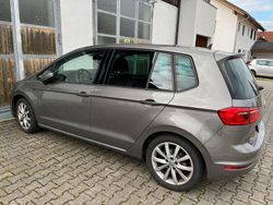 Grau Gebraucht 2015 VW Golf Sportsvan LOUNGE Van / Kleinbus | 11.900 € (Fairer Preis)