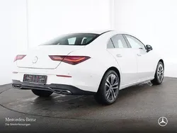 Weiß Gebraucht 2024 Mercedes CLA180 Progressive Limousine | 33.490 € (Fairer Preis)