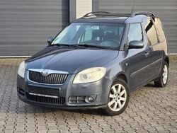 Grau Gebraucht 2007 Skoda Roomster Comfort Van / Kleinbus | 2.800 € (Superpreis)