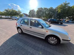 Silber Gebraucht 1998 VW Golf IV Comfortline Limousine | 750 € (Guter Preis)