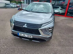 Grau Gebraucht 2024 Mitsubishi Eclipse Cross Plus SUV | 28.485 € (Fairer Preis)