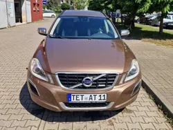 Braun Gebraucht 2011 Volvo XC60 R-Design SUV | 13.999 € (Teuer)