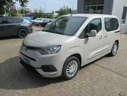 Grau Gebraucht 2021 Toyota Proace City Van | 18.666 € (Etwas zu teuer)