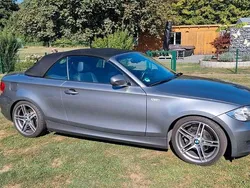 Grau Gebraucht 2010 BMW 118 Cabriolet Comfort Edition Cabrio | 12.400 € (Fairer Preis)