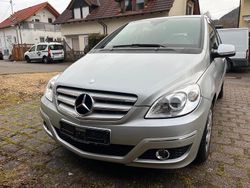 Silber Gebraucht 2009 Mercedes B170 Van / Kleinbus | 5.600 € (Guter Preis)