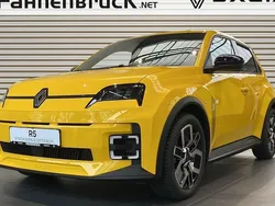 Gelb (pop yellow! (gelb)) Gebraucht 2024 Renault R5 Komfort Kleinwagen | 33.635 €