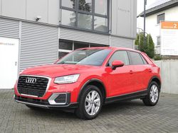 Tangorot metallic Gebraucht 2017 Audi Q2 Sport SUV | 13.990 € (Superpreis)